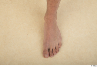 Colin foot nude 0003.jpg